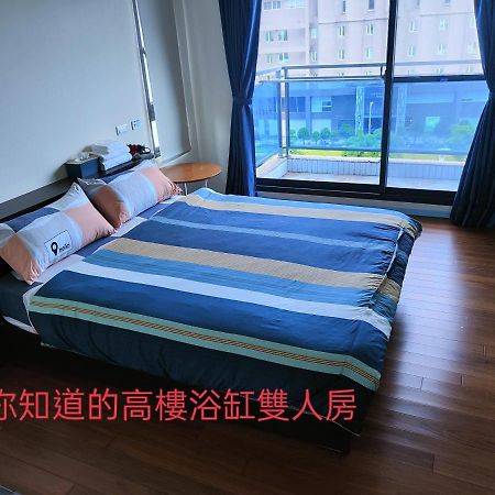 恆春鎮中心你知道的電梯民宿 Heng-ch'un 外观 照片